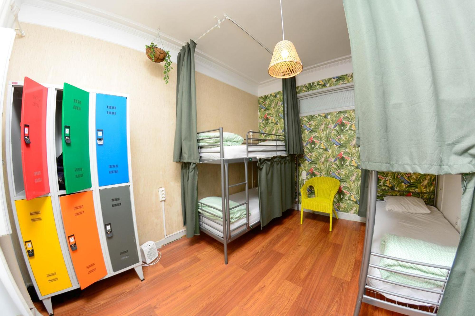 Travel & Live Hostel - Porto — Fotos 1